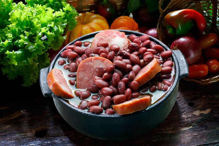 Feijoada - portugisisk bønnestuvning